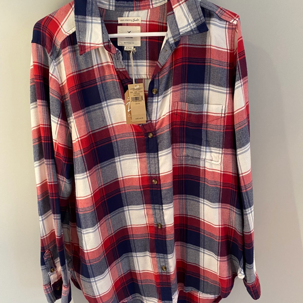 American eagle flannel button down